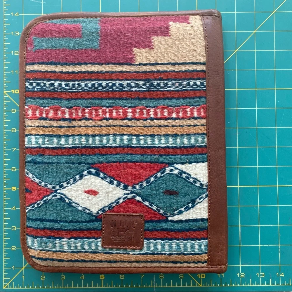 Will Leather Goods Multicolor Patterned Binder